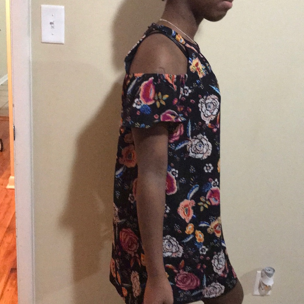 Dress - Picture 4 of 5